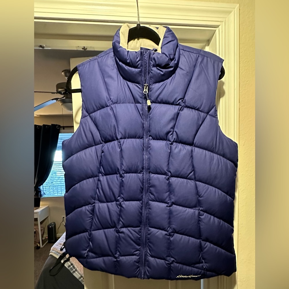 Eddie Bauer women’s large vest